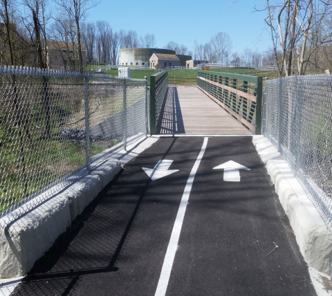 schuylkill river west trail bridge